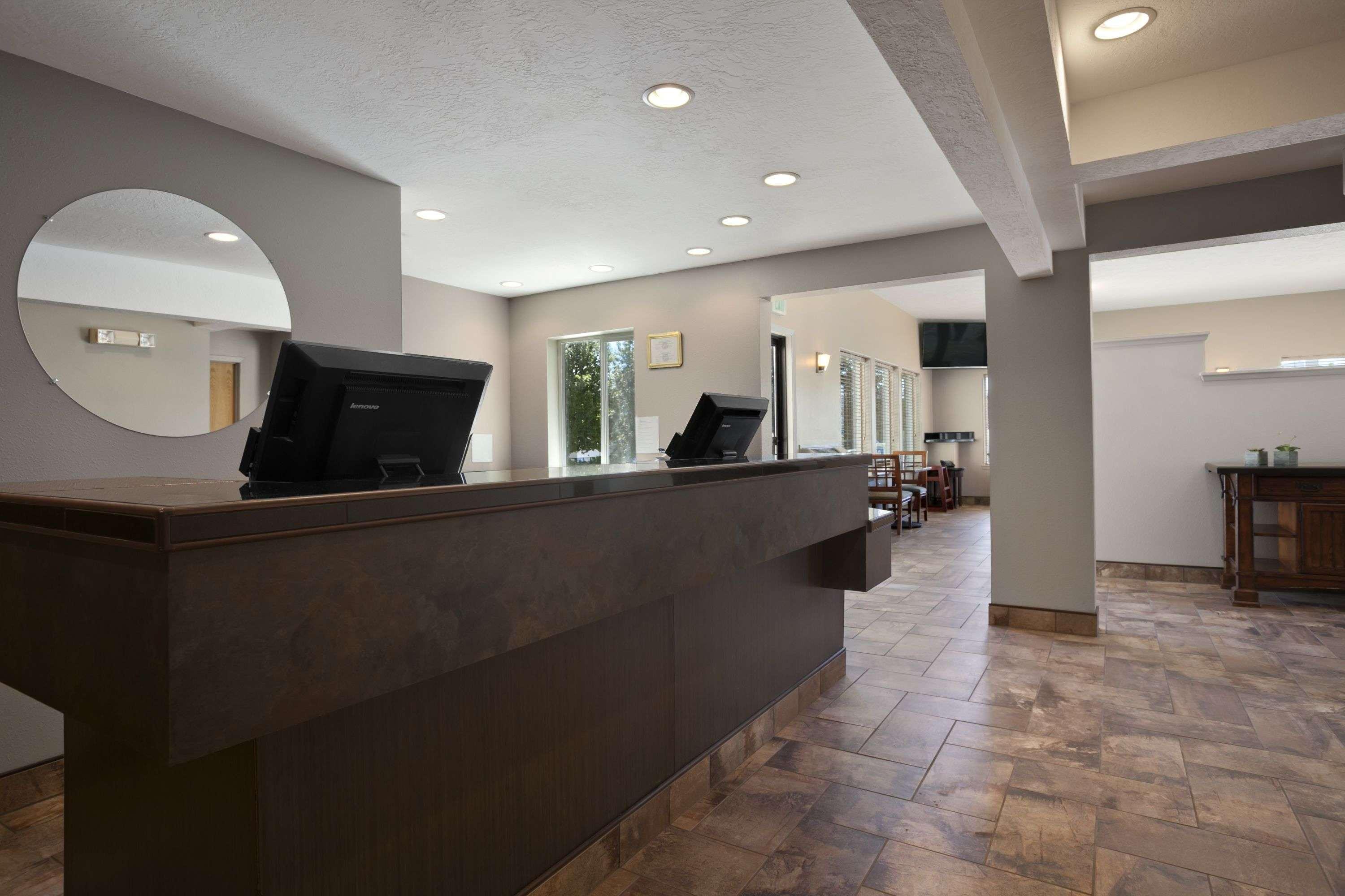 Super 8 By Wyndham Pocatello Hotel Exterior photo